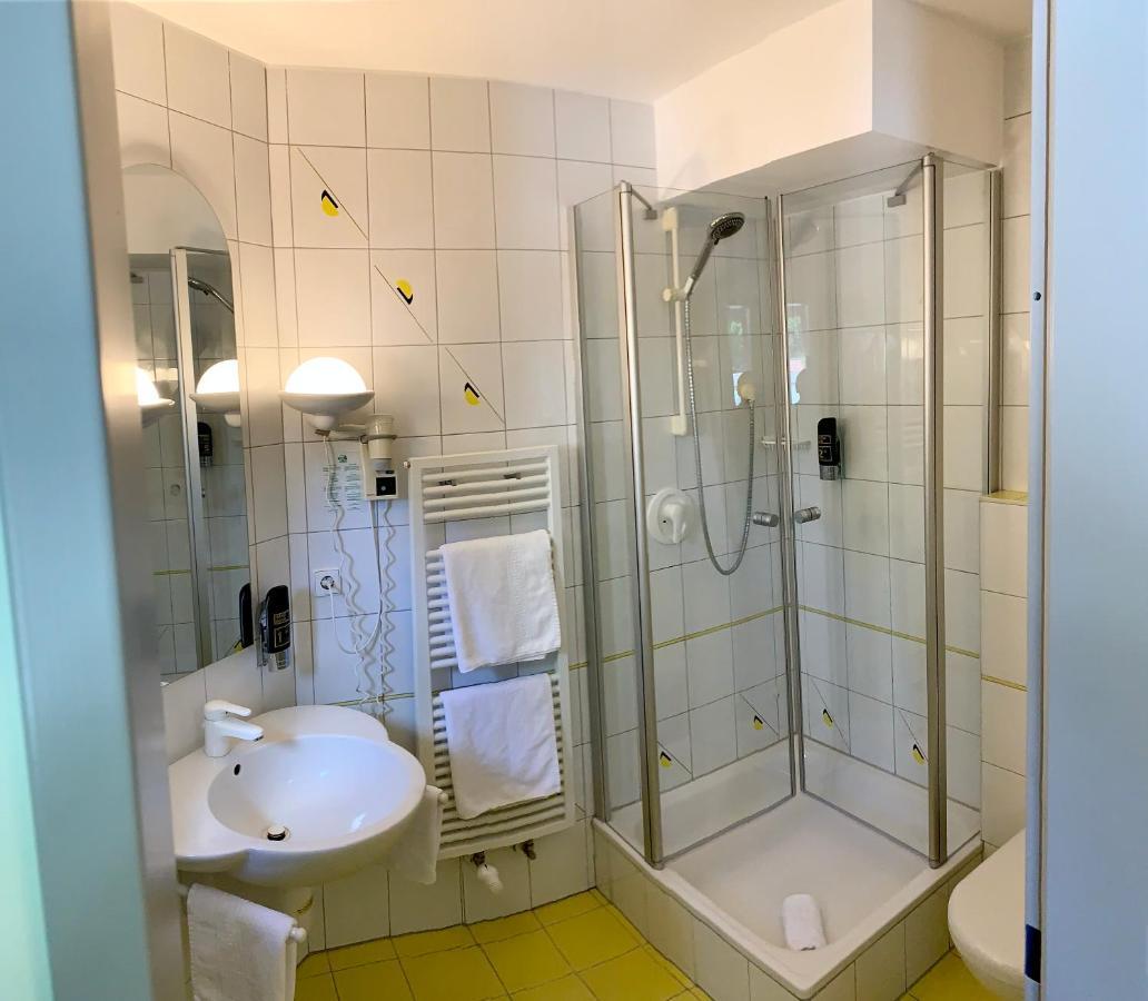 Hotel Zur Flueh Бад-Зекинген Экстерьер фото